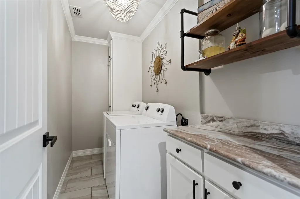 237 Hideaway Lane E Hideaway TX 75771