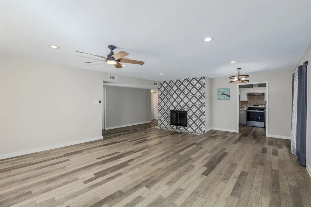 1742 Delaford Drive Carrollton TX 75007