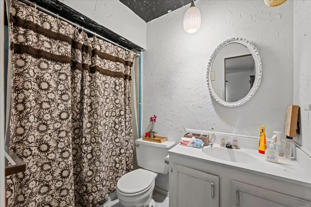 11623 Lochlynn Circle Dallas TX 75228