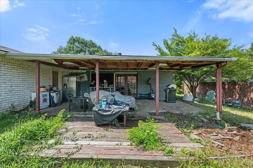 11623 Lochlynn Circle Dallas TX 75228