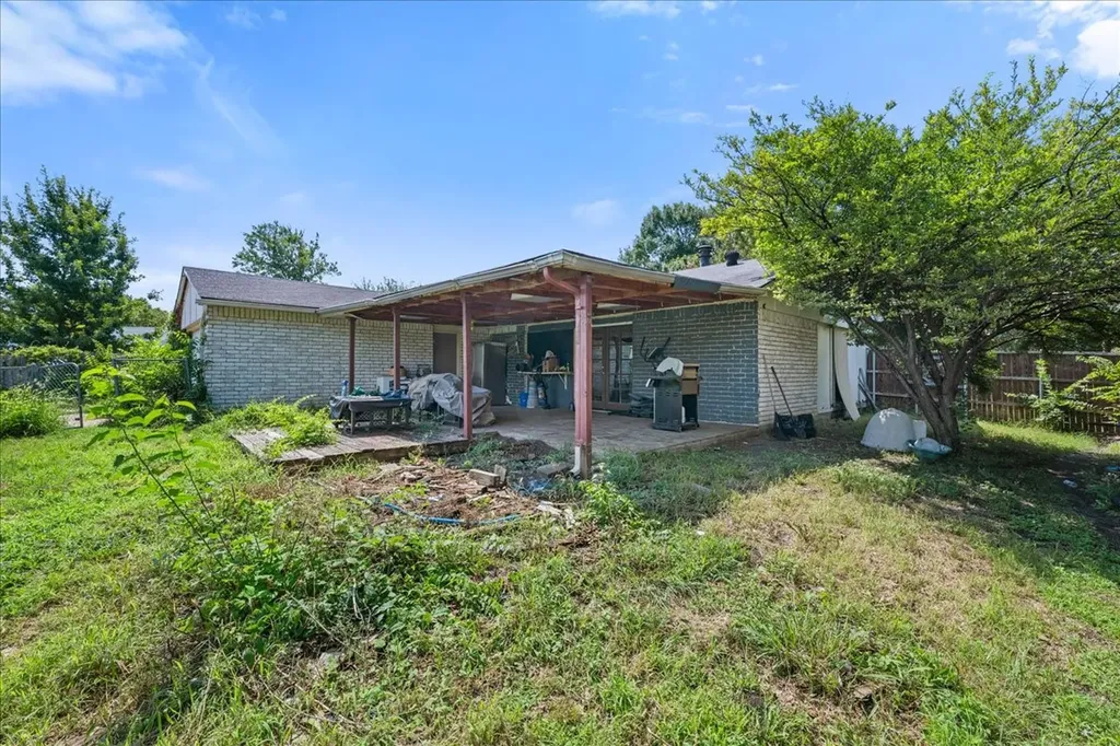 11623 Lochlynn Circle Dallas TX 75228