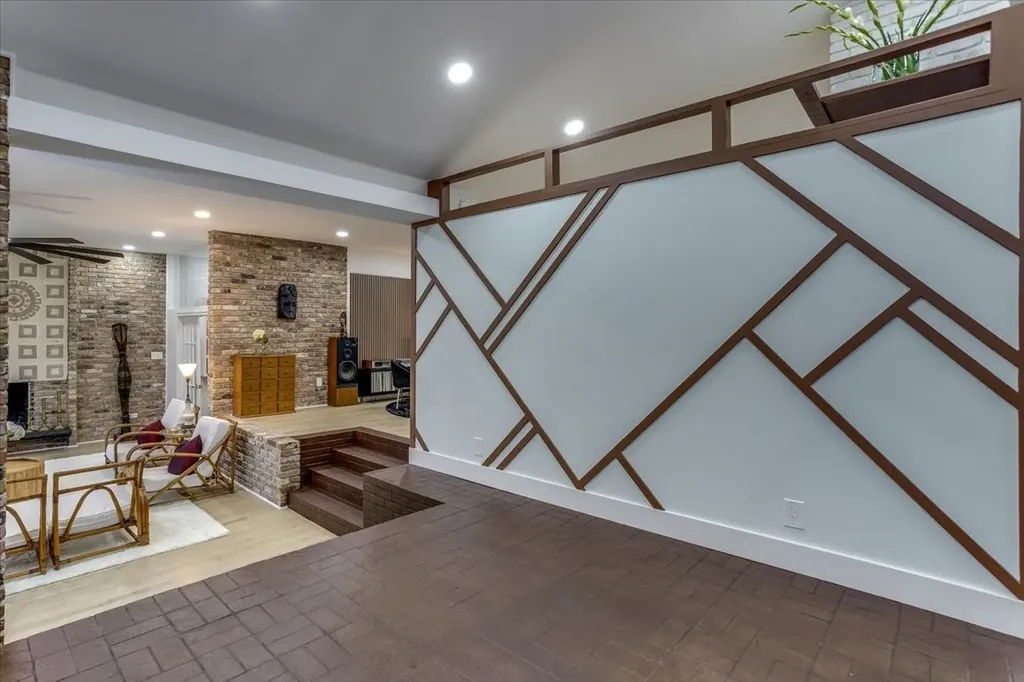 1729 Boca Chica Drive Dallas TX 75232