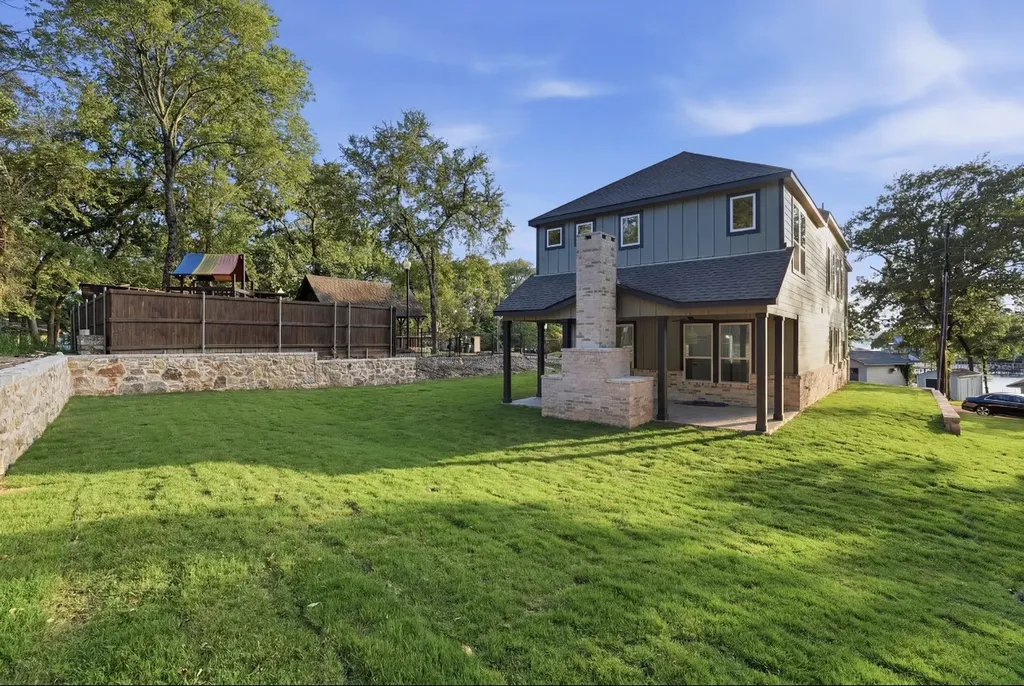 2150 Lakeview Drive Mabank TX 75156