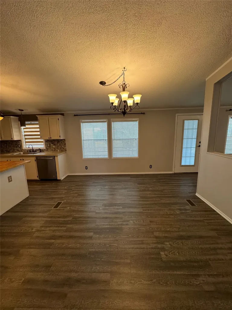 197 Private Road 4652 Rhome TX 76078