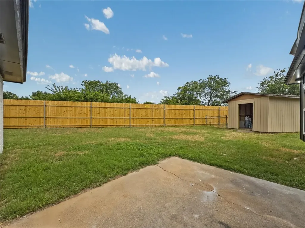 3950 Cypress Wood Court Fort Worth TX 76133