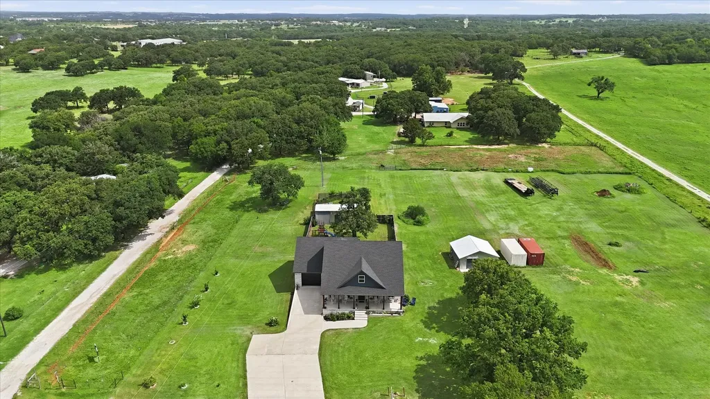 1785 County Road 208 Gainesville TX 76240