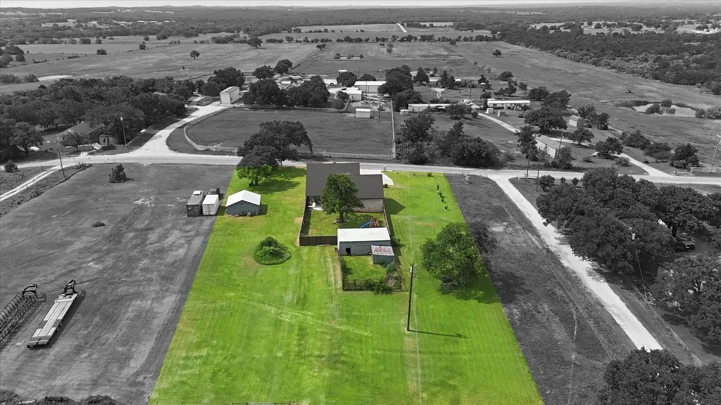 1785 County Road 208 Gainesville TX 76240
