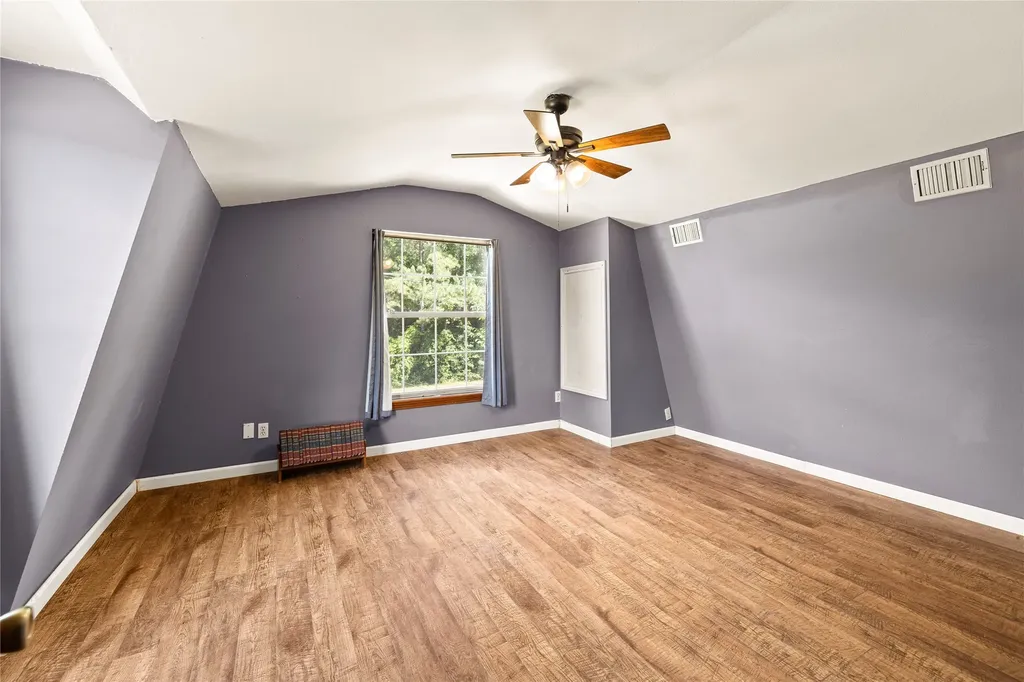 21900 N Cr 2127 Henderson TX 75652