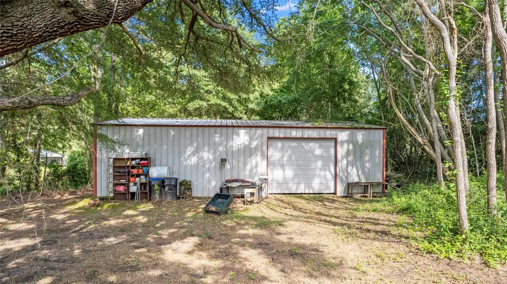 21900 N Cr 2127 Henderson TX 75652