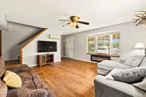 21900 N Cr 2127 Henderson TX 75652