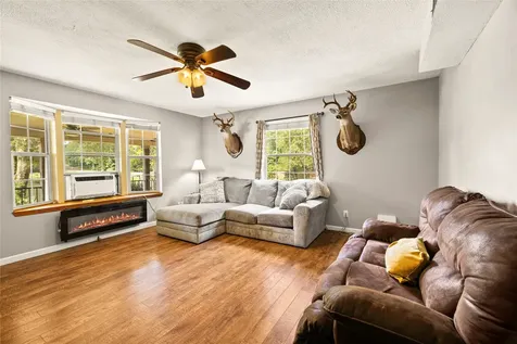 21900 N Cr 2127 Henderson TX 75652