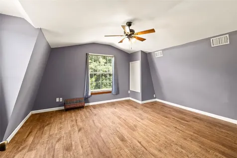 21900 N Cr 2127 Henderson TX 75652