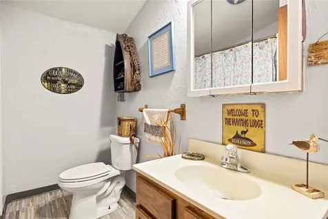 21900 N Cr 2127 Henderson TX 75652