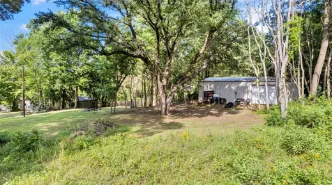 21900 N Cr 2127 Henderson TX 75652