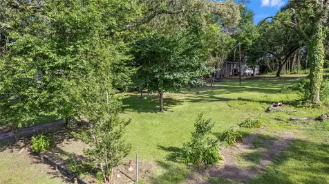 21900 N Cr 2127 Henderson TX 75652