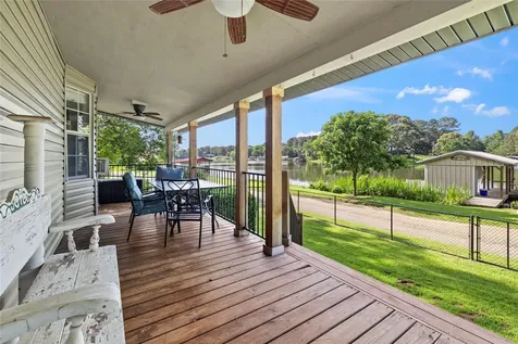 21900 N Cr 2127 Henderson TX 75652