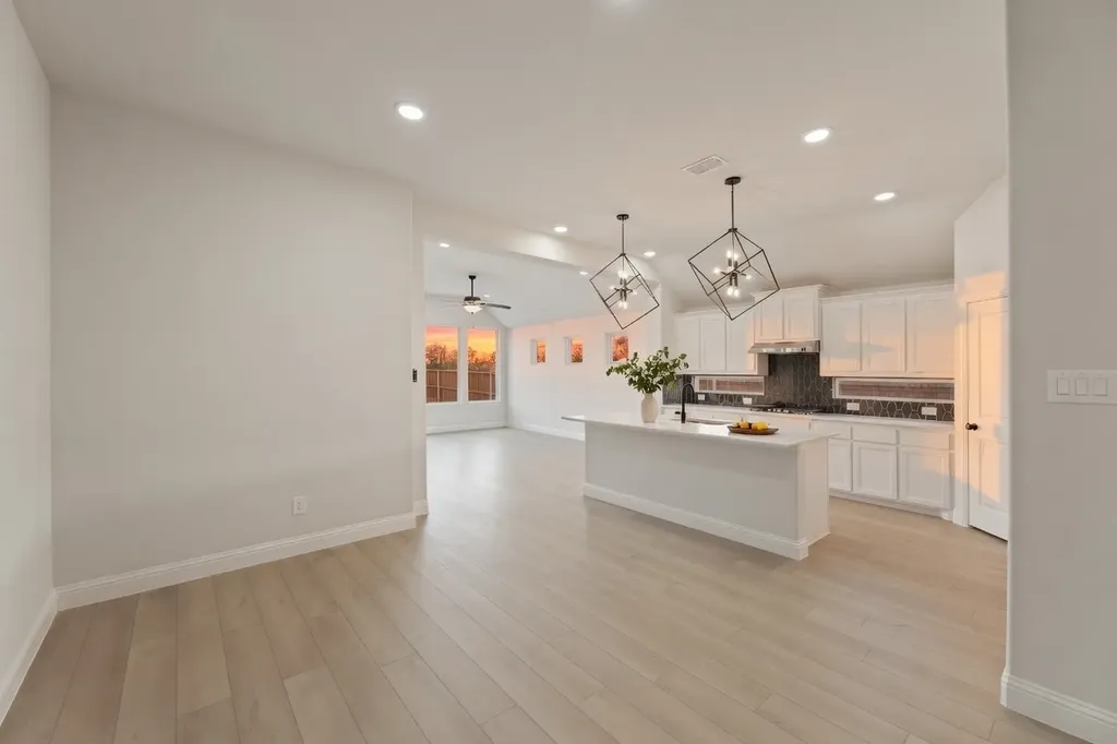 3829 Walnut Creek Drive Crandall TX 75114