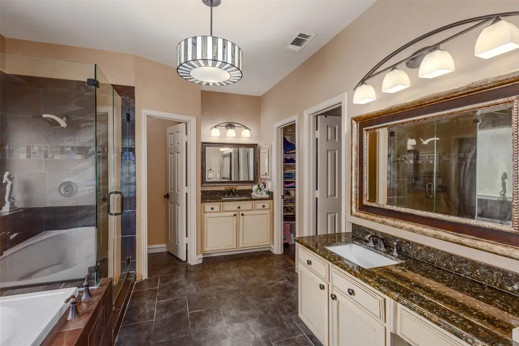 3807 Keystone Court Carrollton TX 75007