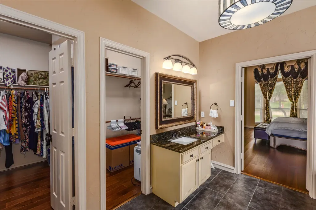 3807 Keystone Court Carrollton TX 75007