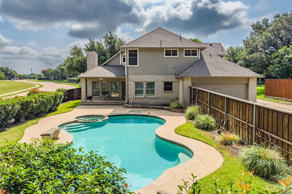 3807 Keystone Court Carrollton TX 75007