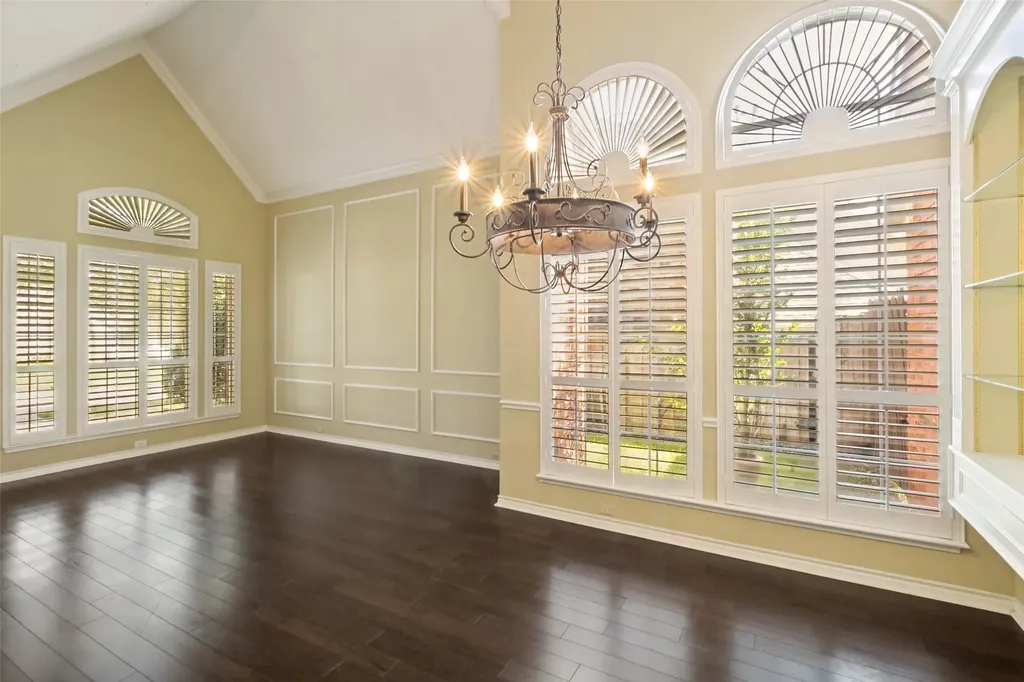 7529 Vineyard Trail Garland TX 75044