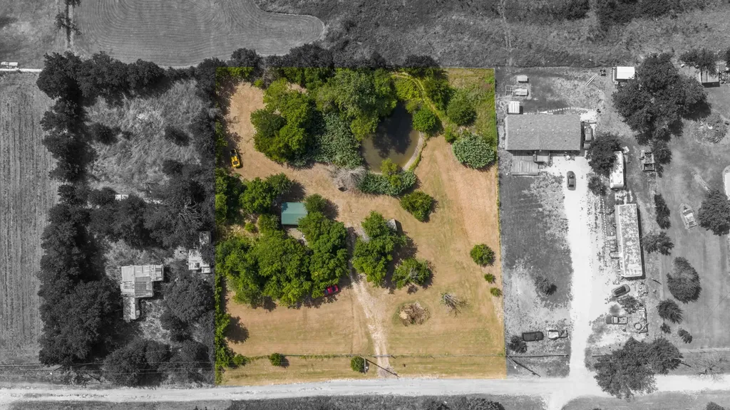 19040 NW County Road 0190 Rice TX 75155