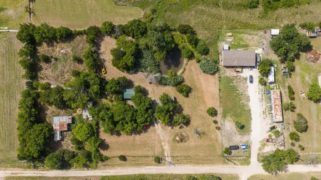 19040 NW County Road 0190 Rice TX 75155