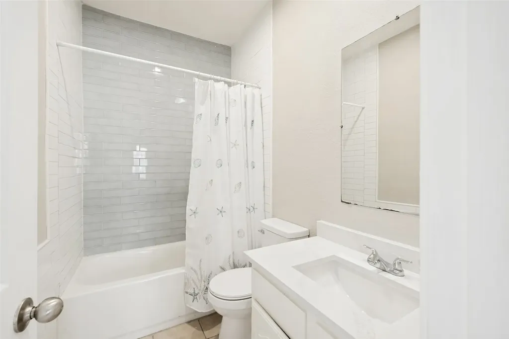 2408 Sherry Street Arlington TX 76014