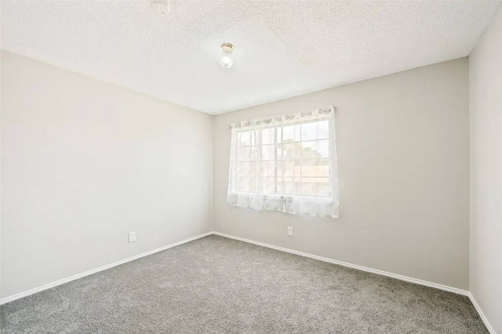 2408 Sherry Street Arlington TX 76014