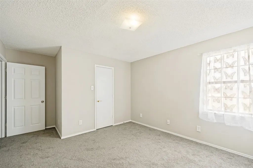 2408 Sherry Street Arlington TX 76014