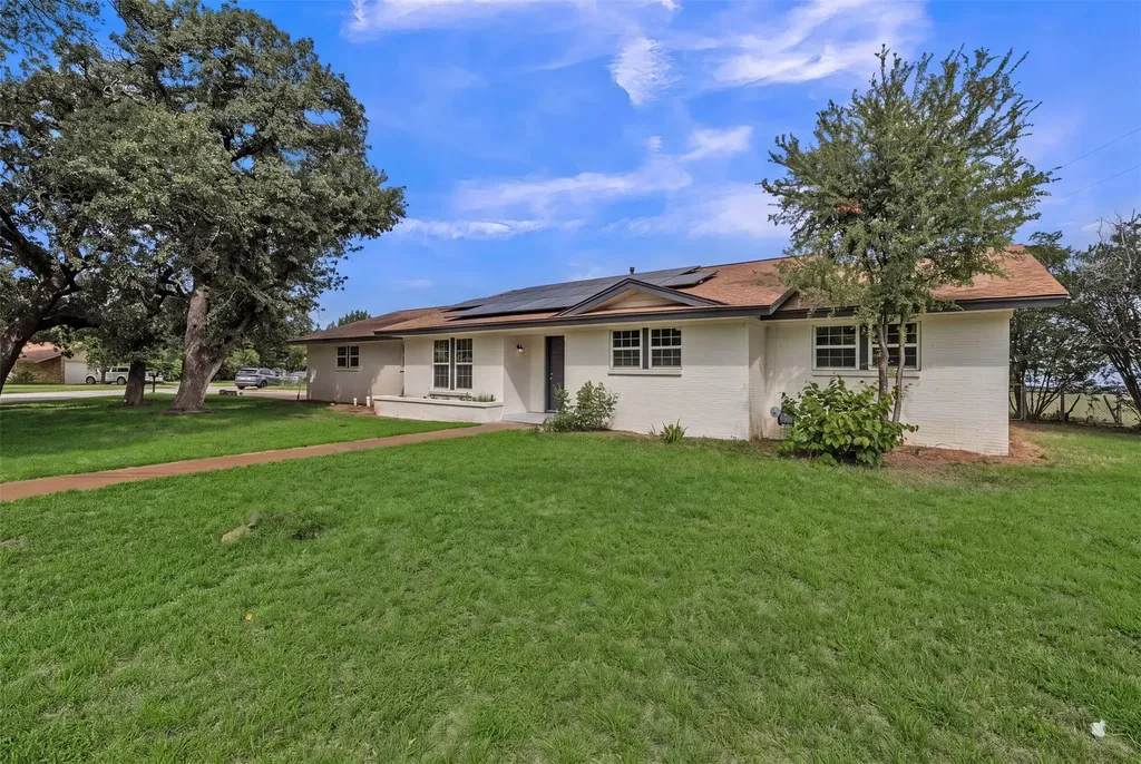 508 SE 25th Avenue Mineral Wells TX 76067