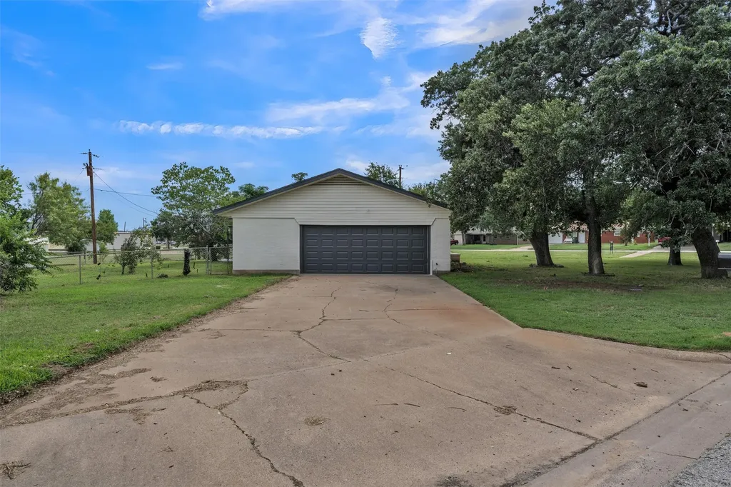 508 SE 25th Avenue Mineral Wells TX 76067
