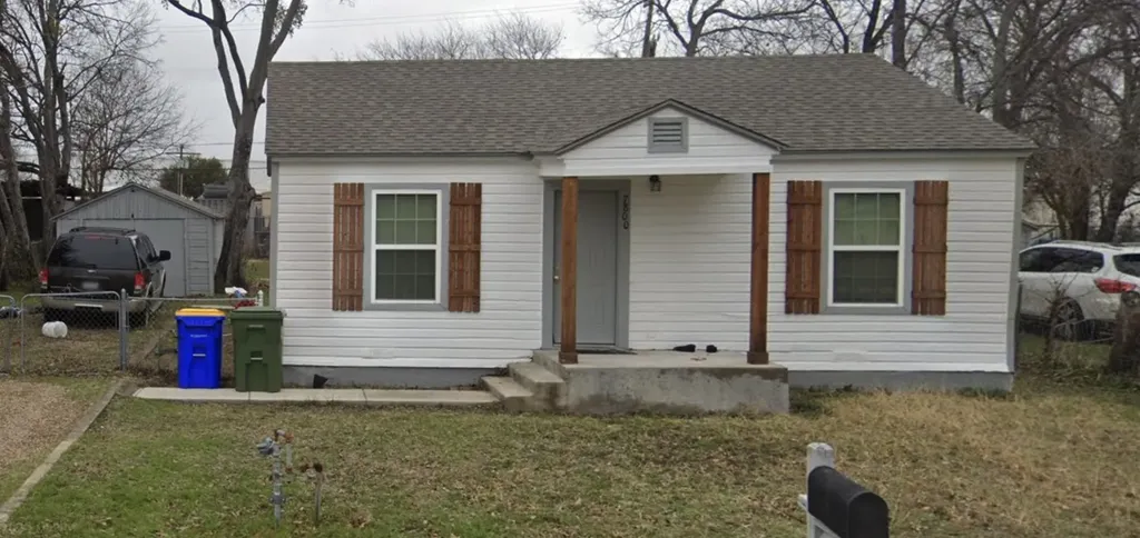 7800 Smith Street White Settlement TX 76108