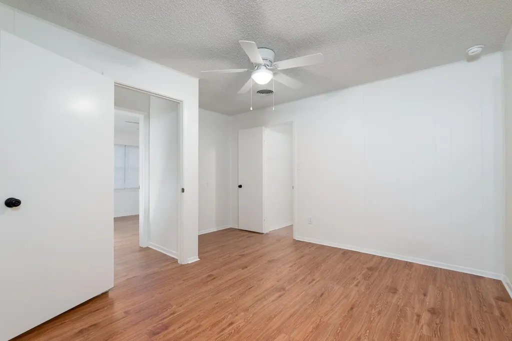 102 S 2nd Street Clyde TX 79510