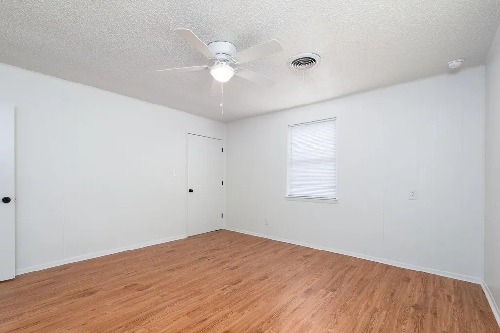 102 S 2nd Street Clyde TX 79510