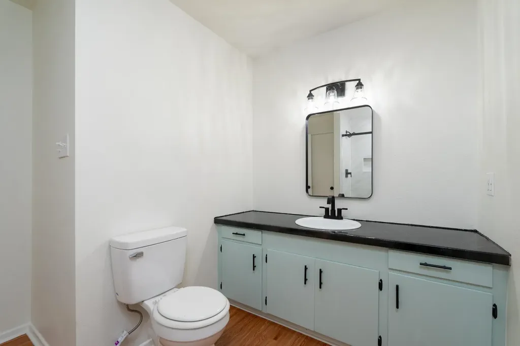 102 S 2nd Street Clyde TX 79510