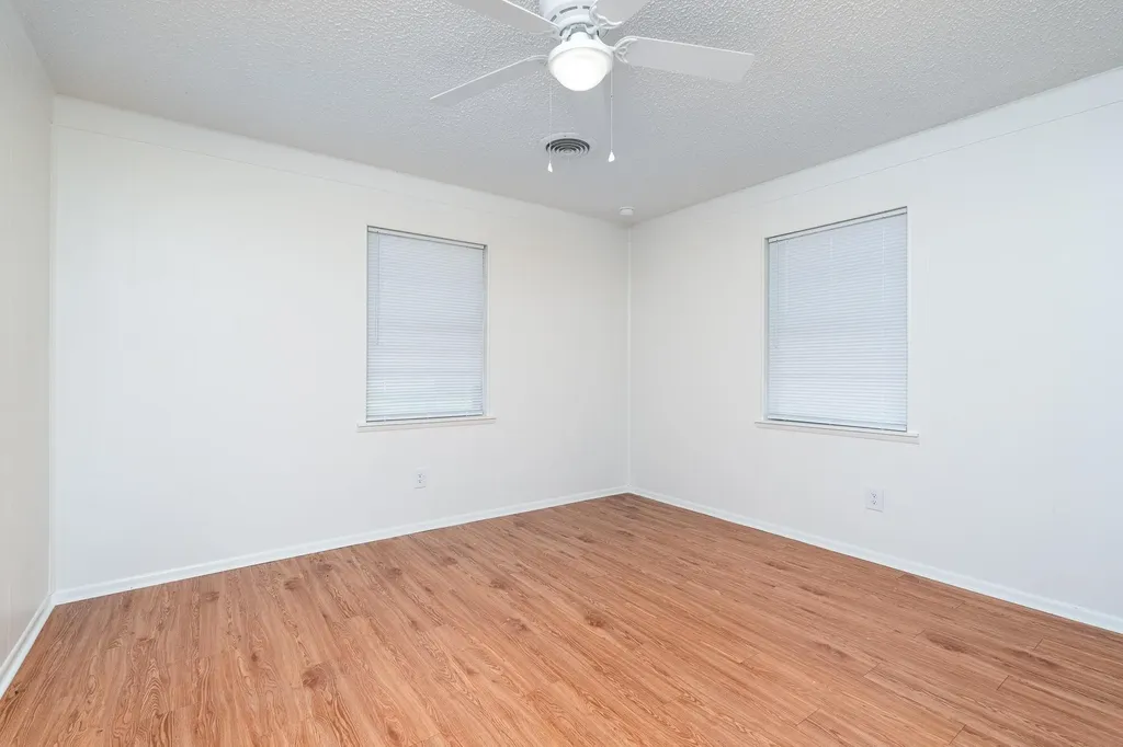 102 S 2nd Street Clyde TX 79510