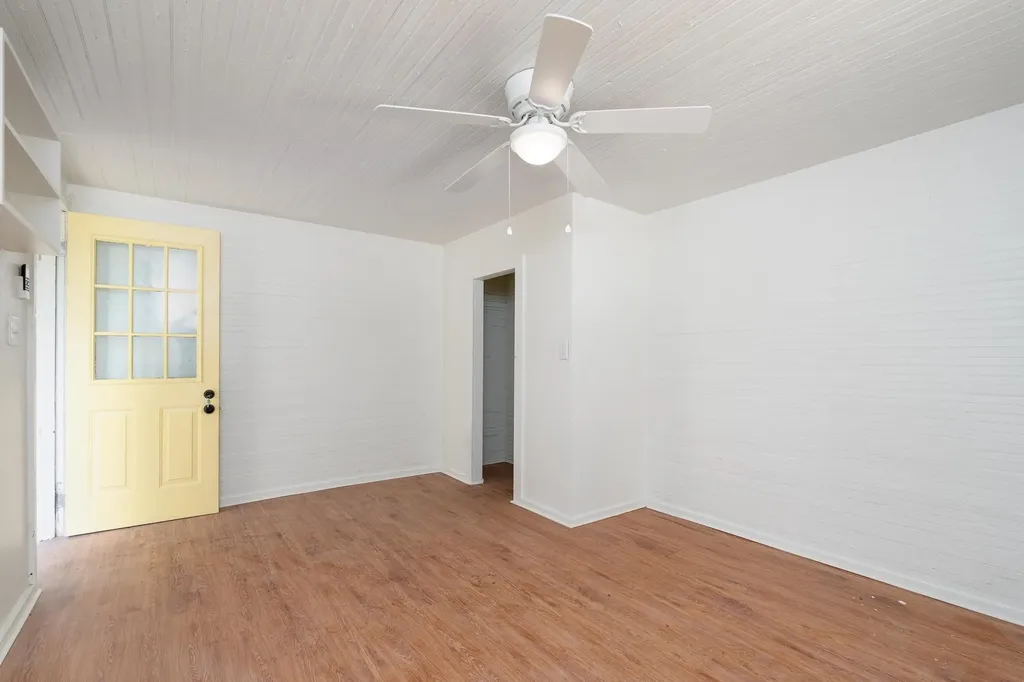 102 S 2nd Street Clyde TX 79510