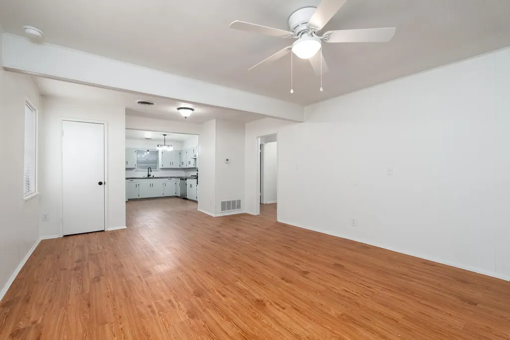 102 S 2nd Street Clyde TX 79510