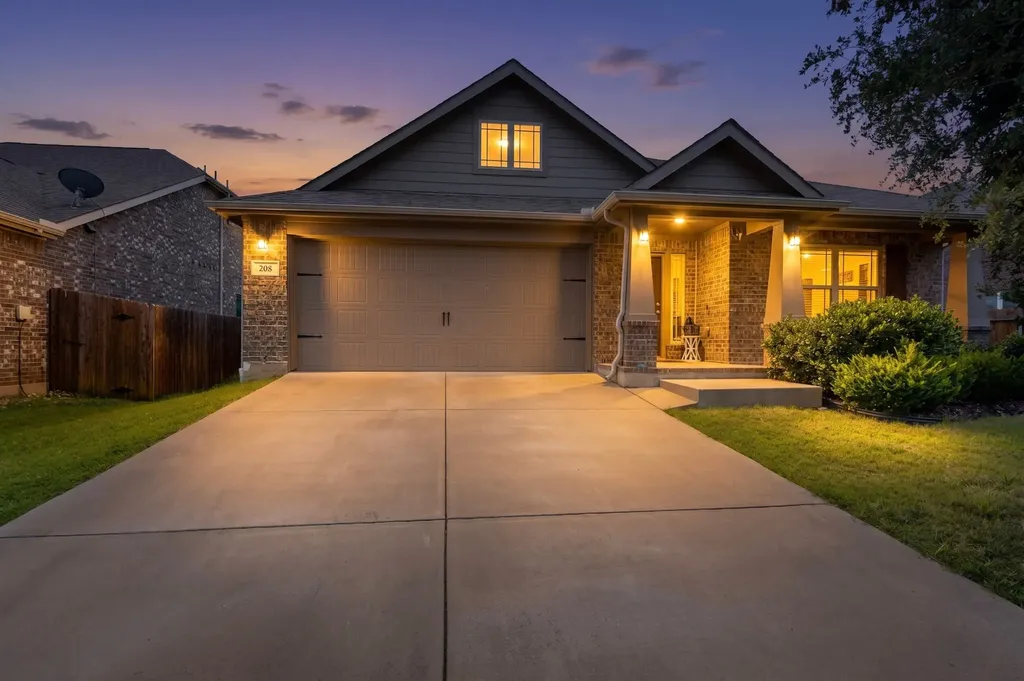 208 Baldwin Drive Fate TX 75189