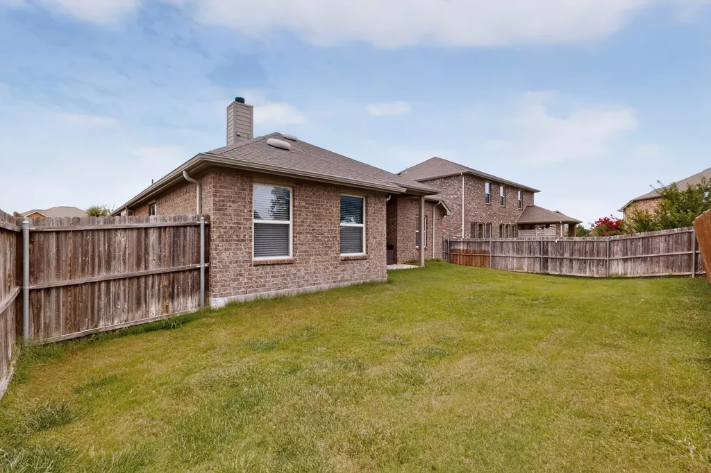 208 Baldwin Drive Fate TX 75189