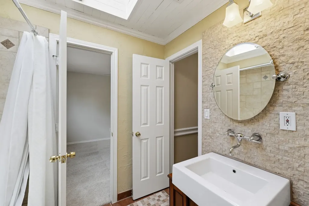 1509 Aylesbury Lane Plano TX 75075
