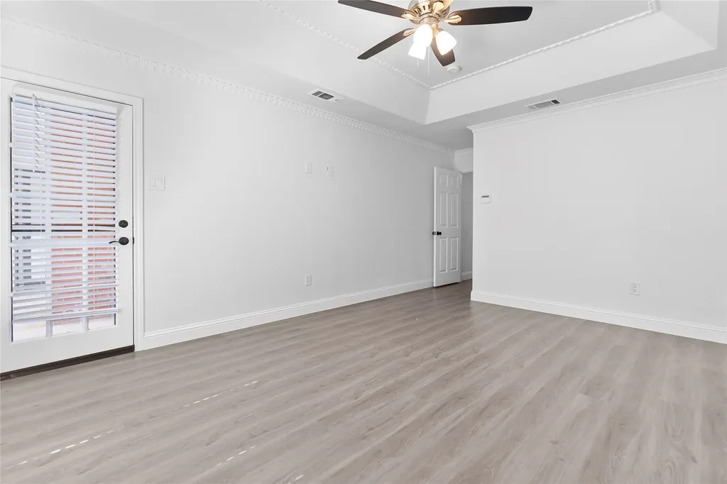4128 Woodenrail Lane Irving TX 75061