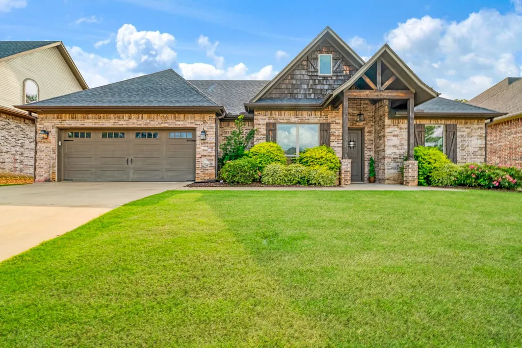 1045 Addison Reno TX 75462
