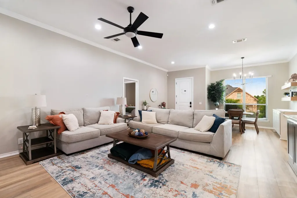 1045 Addison Reno TX 75462
