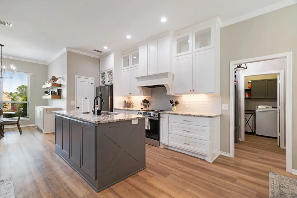 1045 Addison Reno TX 75462