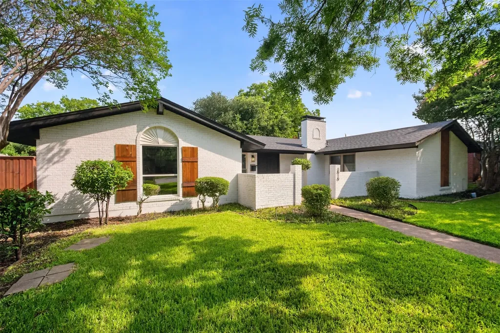 3919 Ridgeoak Way Farmers Branch TX 75244