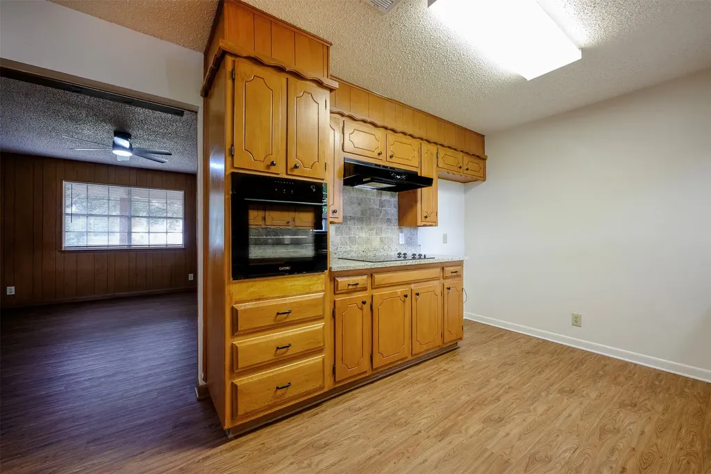 820 N Avenue A Springtown TX 76082