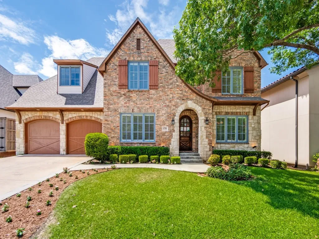 6704 Northwood Road Dallas TX 75225