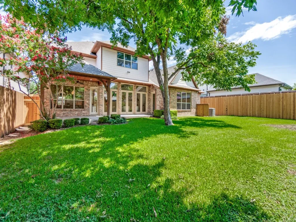 6704 Northwood Road Dallas TX 75225